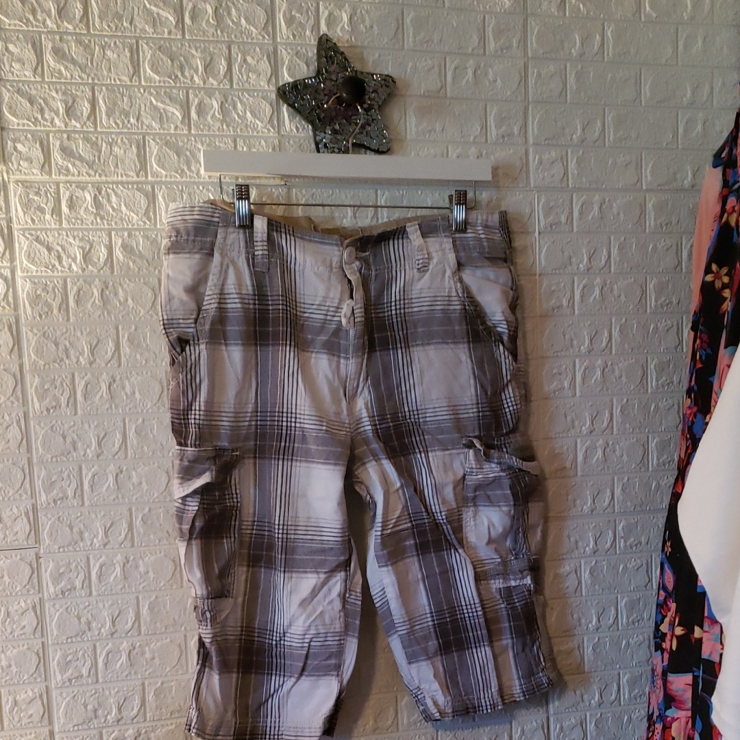 Unionbay Grey And Black Plaid Shorts